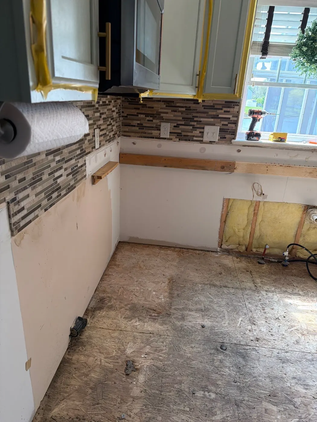 Containment setup for mold remediation in Trader's Point home